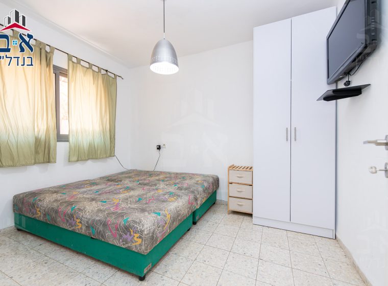 דירת גן למכירה ברחוב הצבעוני בשכונת רמות יצחק בנשר