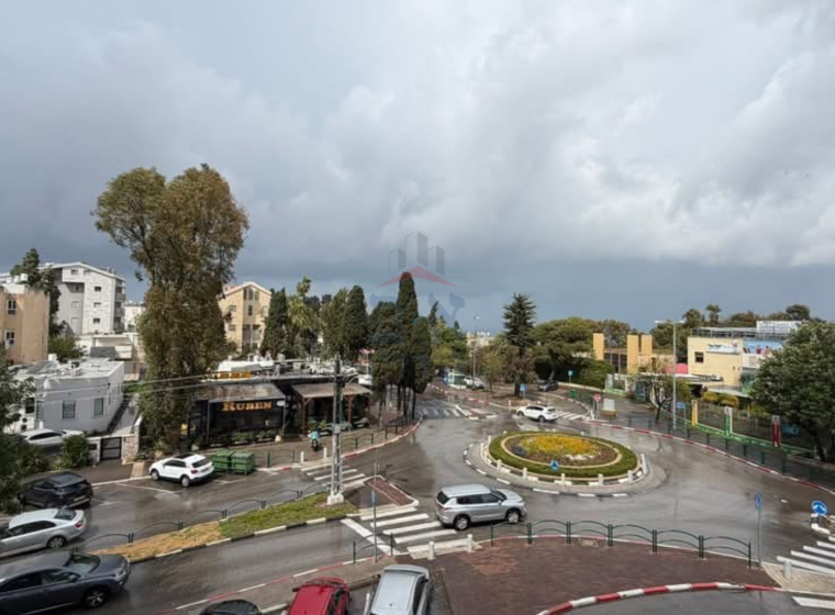 דירה למכירה ברחוב טרומפלדור בשכונת נווה שאנן